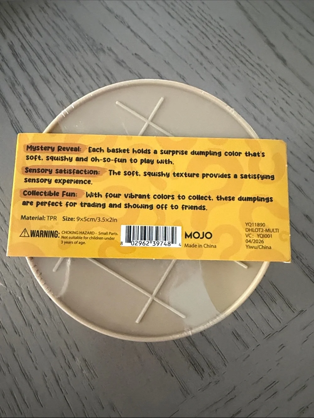 Mystery Squisheeze Dumplings - Surprise Gold Squeeze Toy